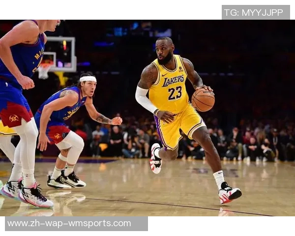 国王队与掘金队激战正酣谁能在季后赛中笑到最后